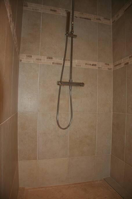 80m2 A 200m De La Calanque De Port Miou - 2 Et Parking Apartment *